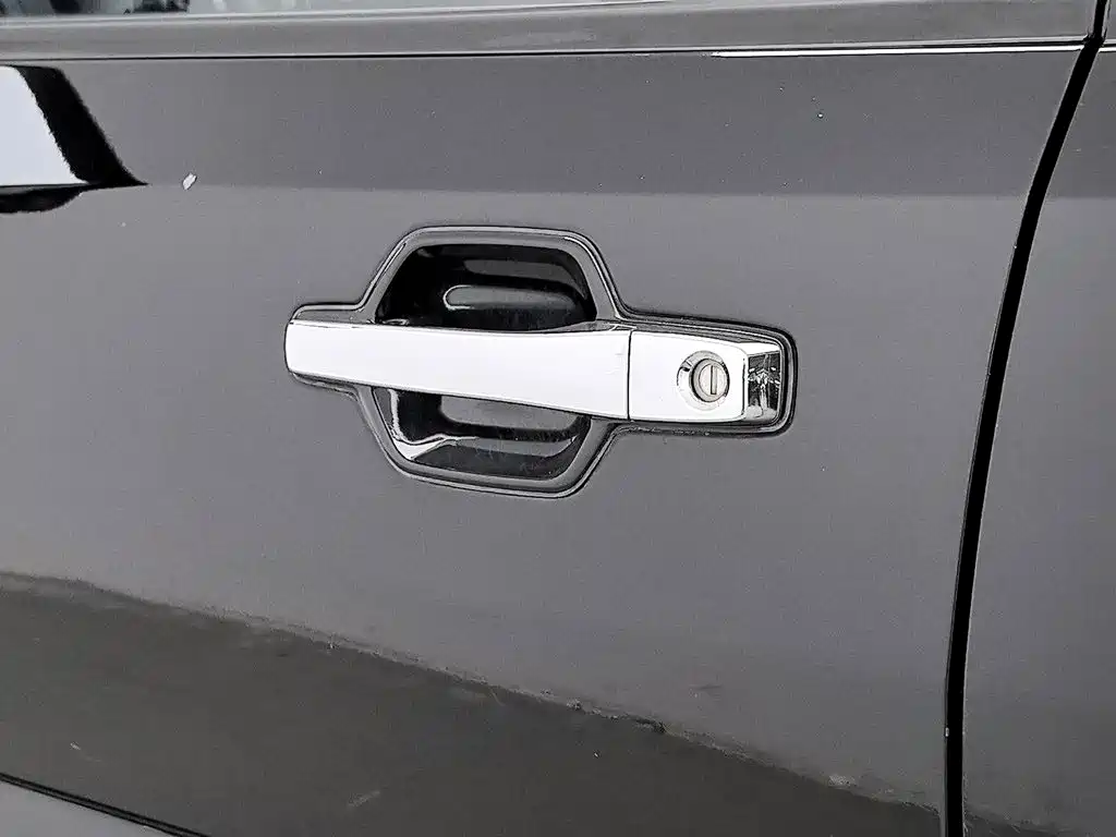 Mitsubishi Pajero (Import) 2015 2015 3.0L Automatic Elite Premium Edition China IV