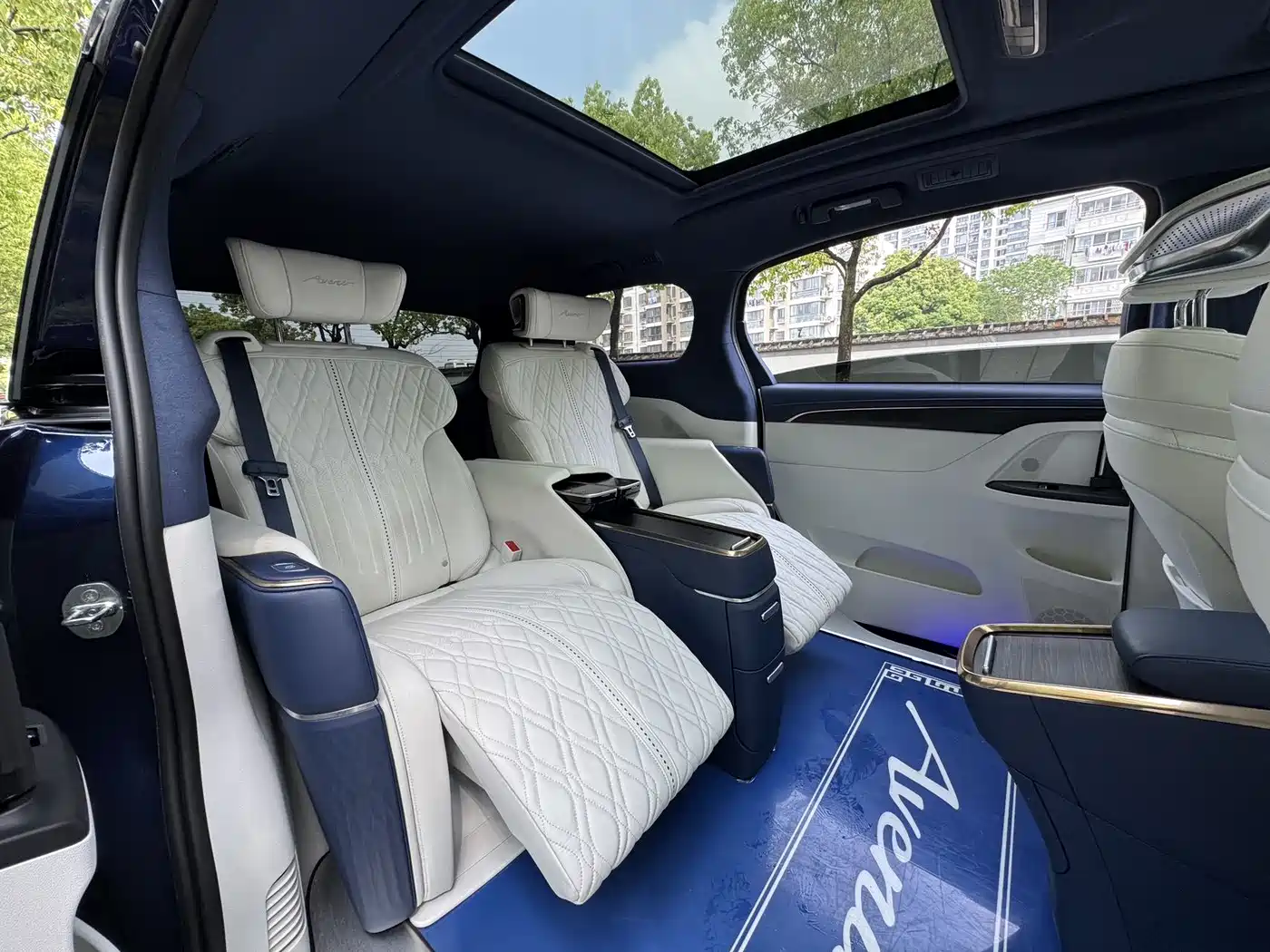Buick GL8 2020 Avenir Four-Seat Prestige Edition фото 15
