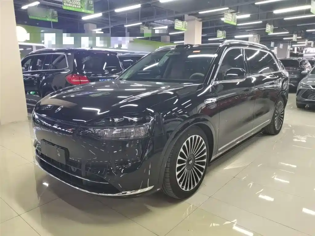 AITO Wenjie AITO M9 2025 Extended Range Ultra 52kWh 5-Seater фото 2
