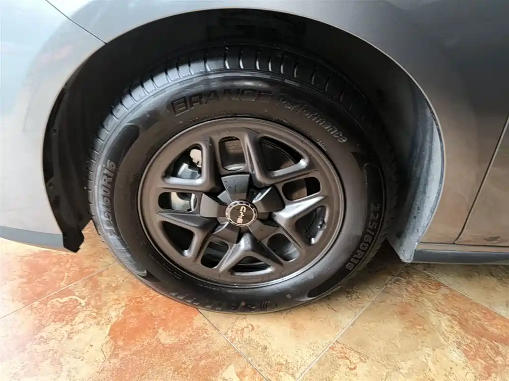 BYD Hai Bao 05 DM-i 2025 DM-i Smart Drive Edition 55KM Luxury фото 23