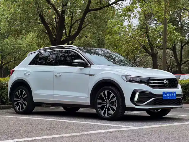 Volkswagen T-ROC 2021 280TSI DSG 2WD R-Line Pro Connected — фото 3