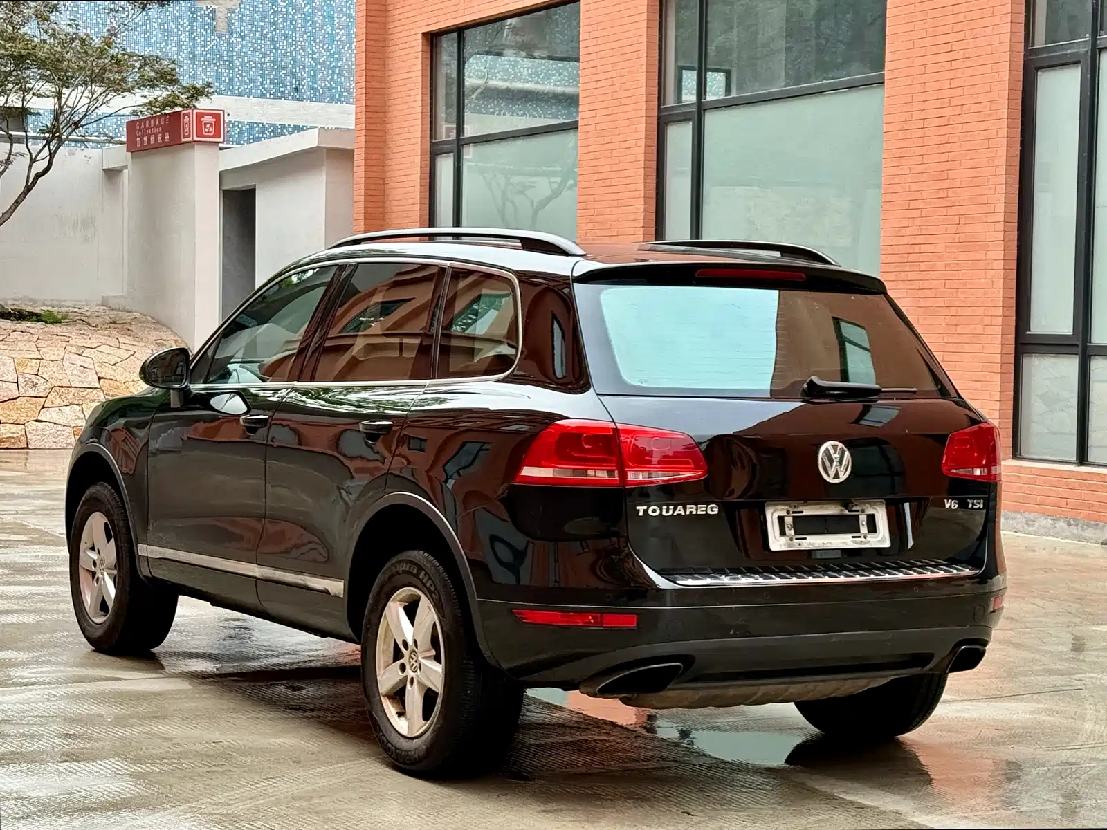 صورة 6 - Volkswagen Touareg