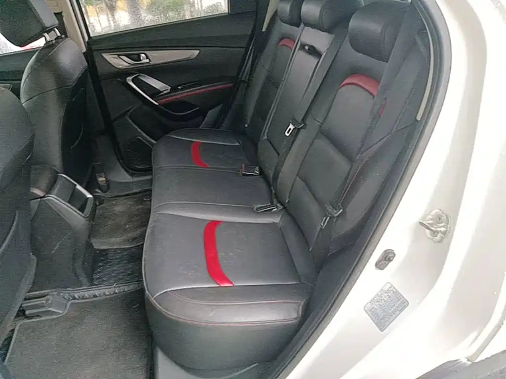 Photo 17 - Changan CS55