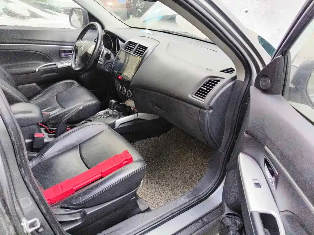 Mitsubishi ASX 2013 2013 2.0L CVT 2WD Luxury