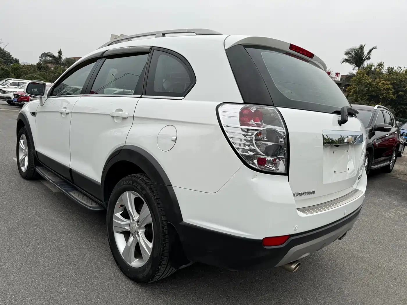Chevrolet Captiva 2012 2.4L 4WD Flagship Edition 7-Seater фото 4