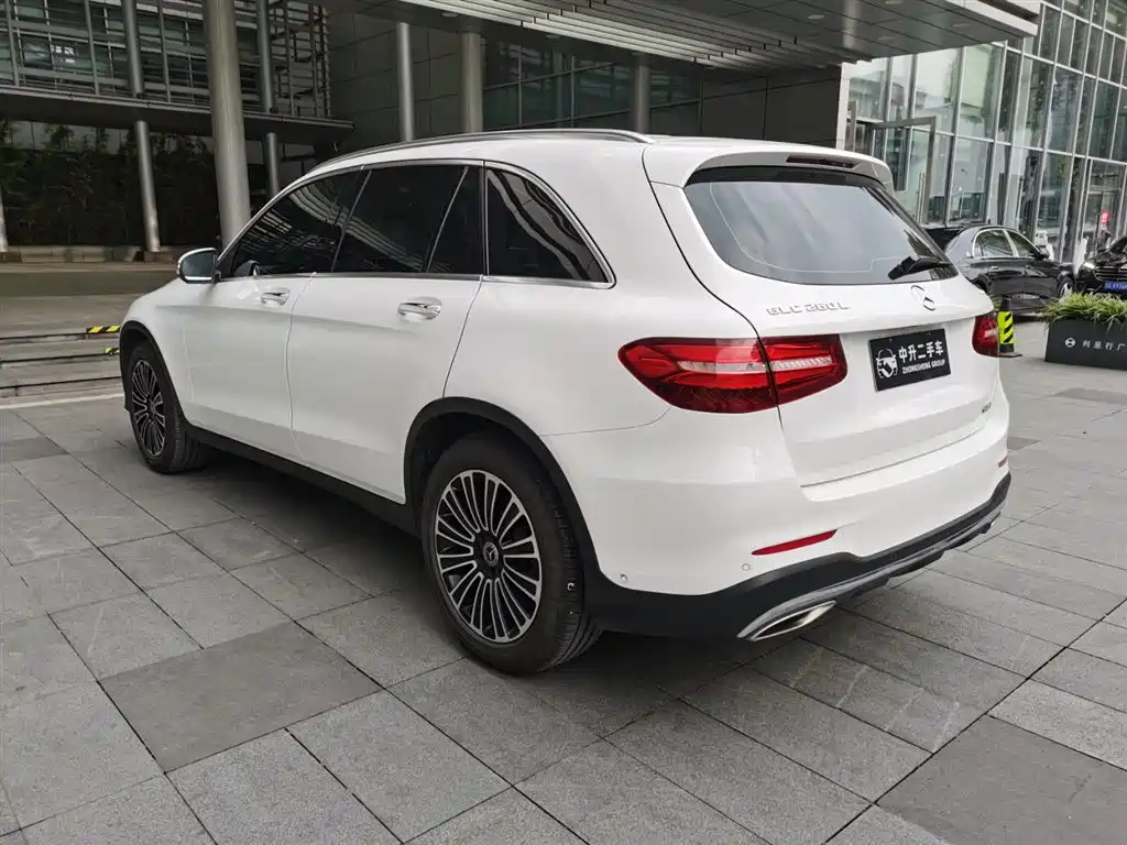 Mercedes-Benz GLC 2019 GLC 260 L 4MATIC Dynamic фото 6