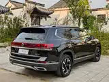 Photo 7 - Volkswagen Teramont