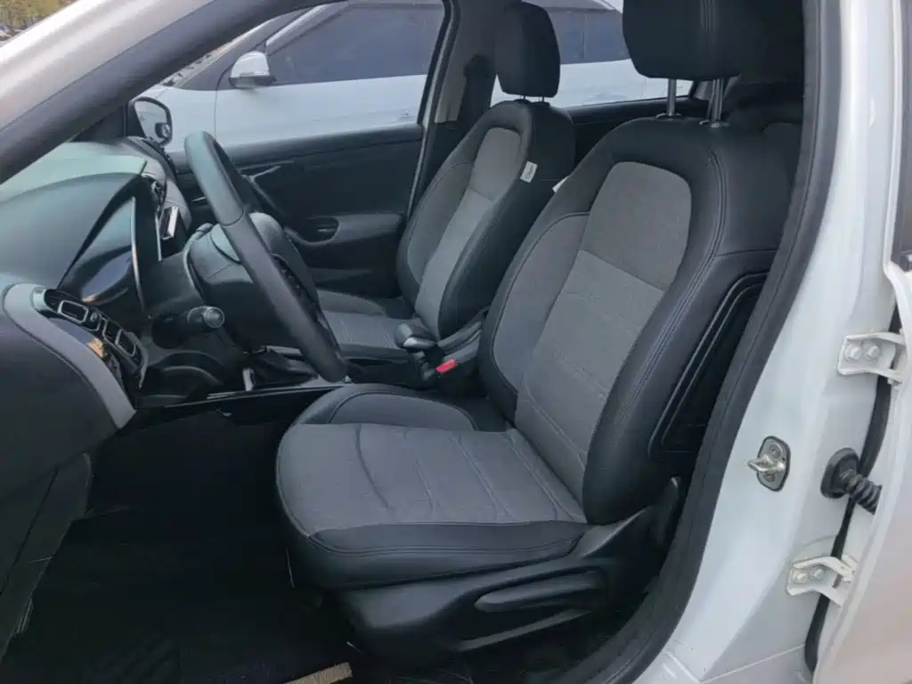 Photo 15 - Citroën C3-XR