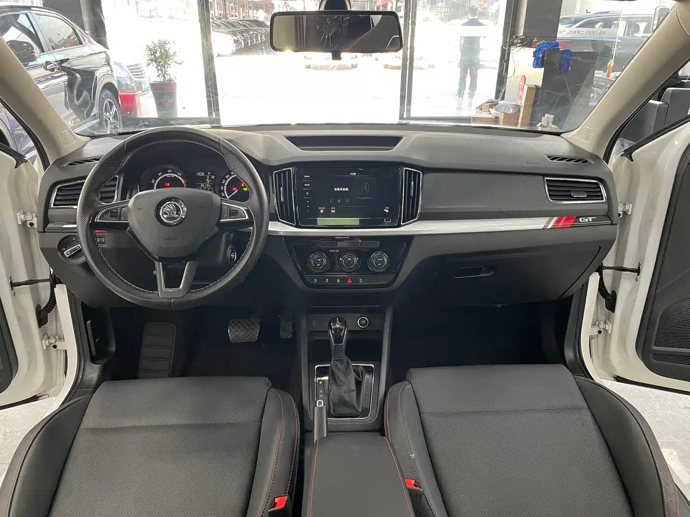 Škoda Kamiq 2021 GT TSI230 DSG Flagship Edition фото 9