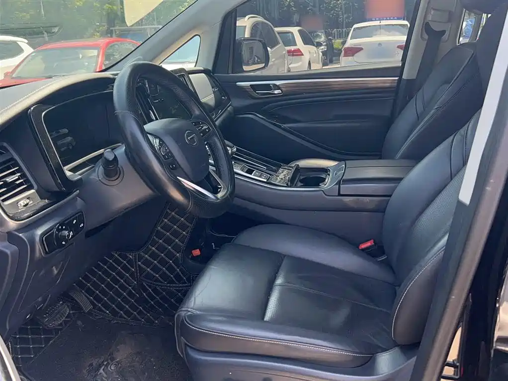 GAC Trumpchi Trumpchi M8 2021 Leading Show Series 390T Prestige Edition фото 11