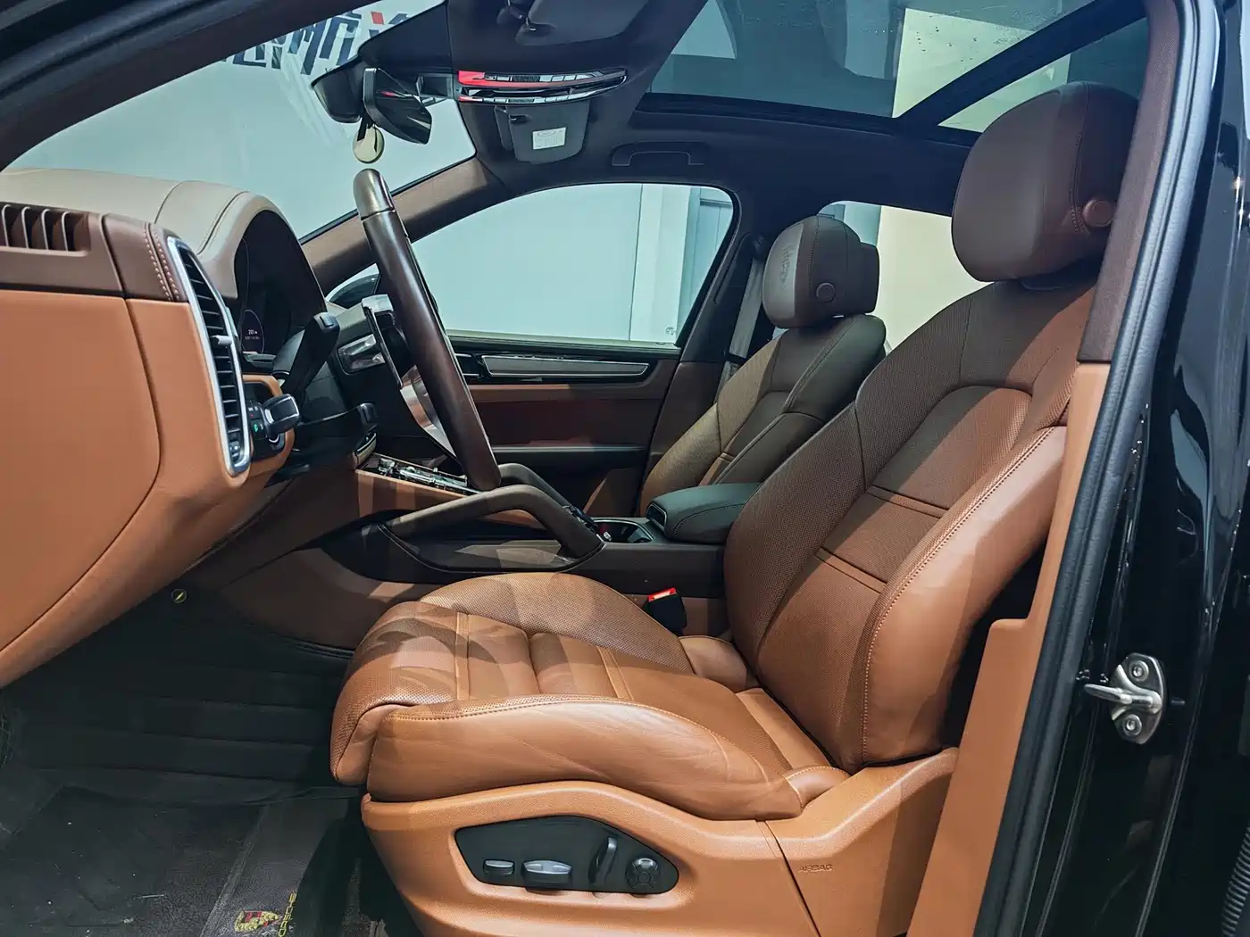 Porsche Cayenne 2023 Cayenne 3.0T Platinum Edition фото 14