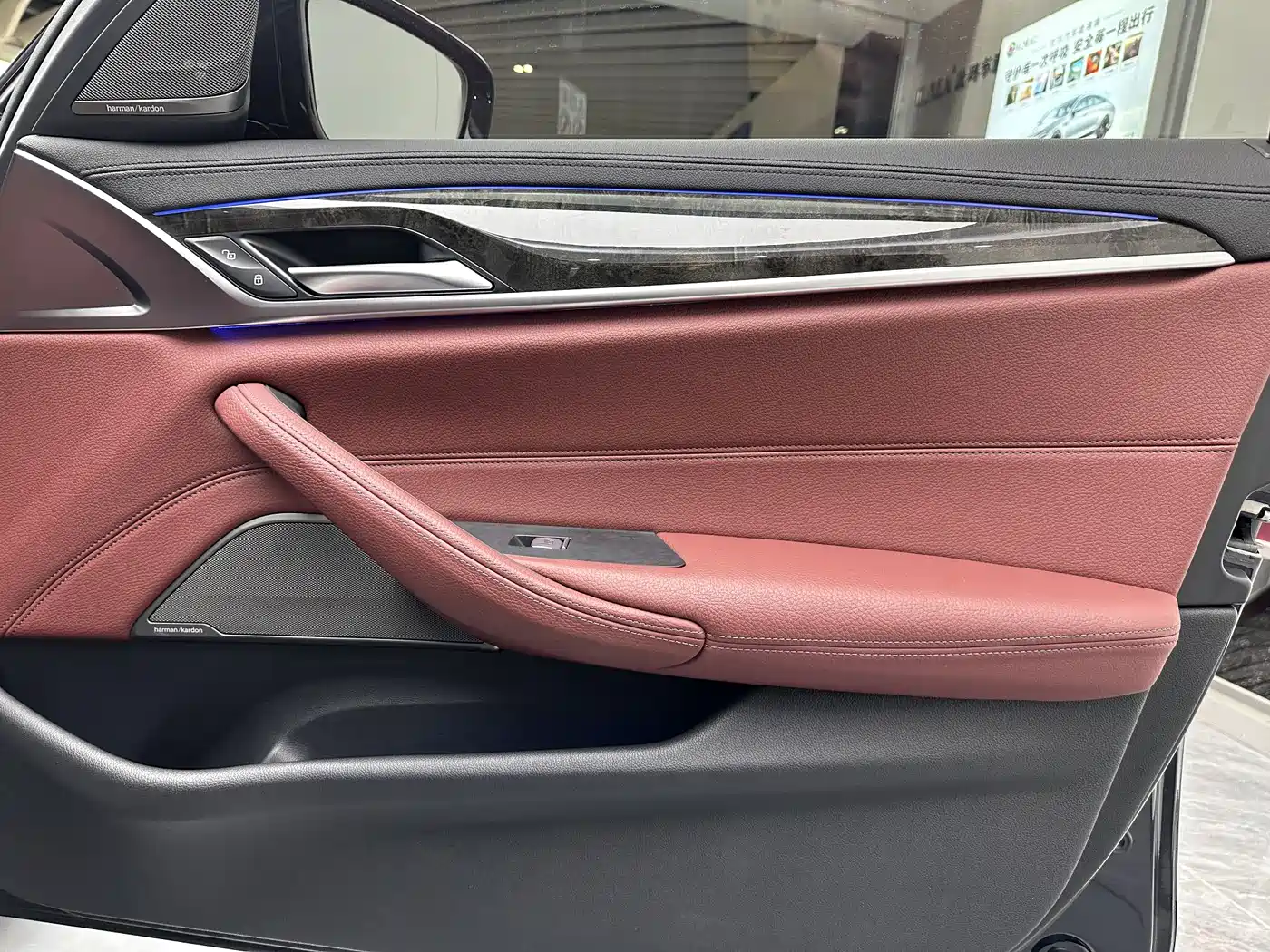 BMW 5 Series 2018 Facelift 530Li Exclusive M Sport Package фото 24