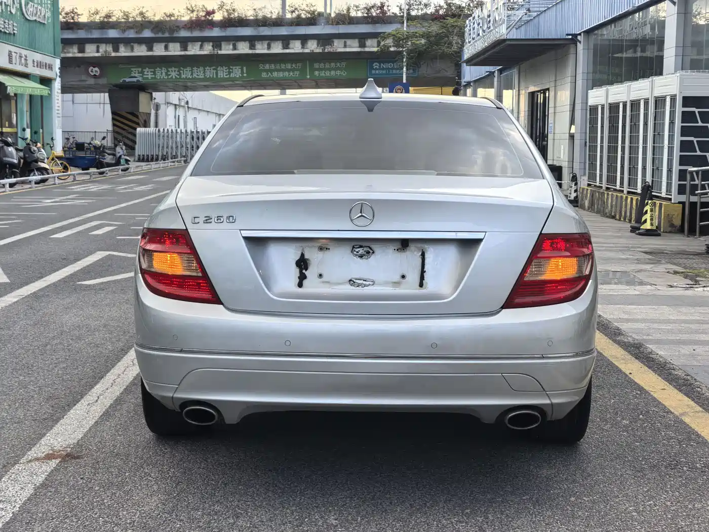 Mercedes-Benz C-Class 2010 C 260 Fashion фото 12