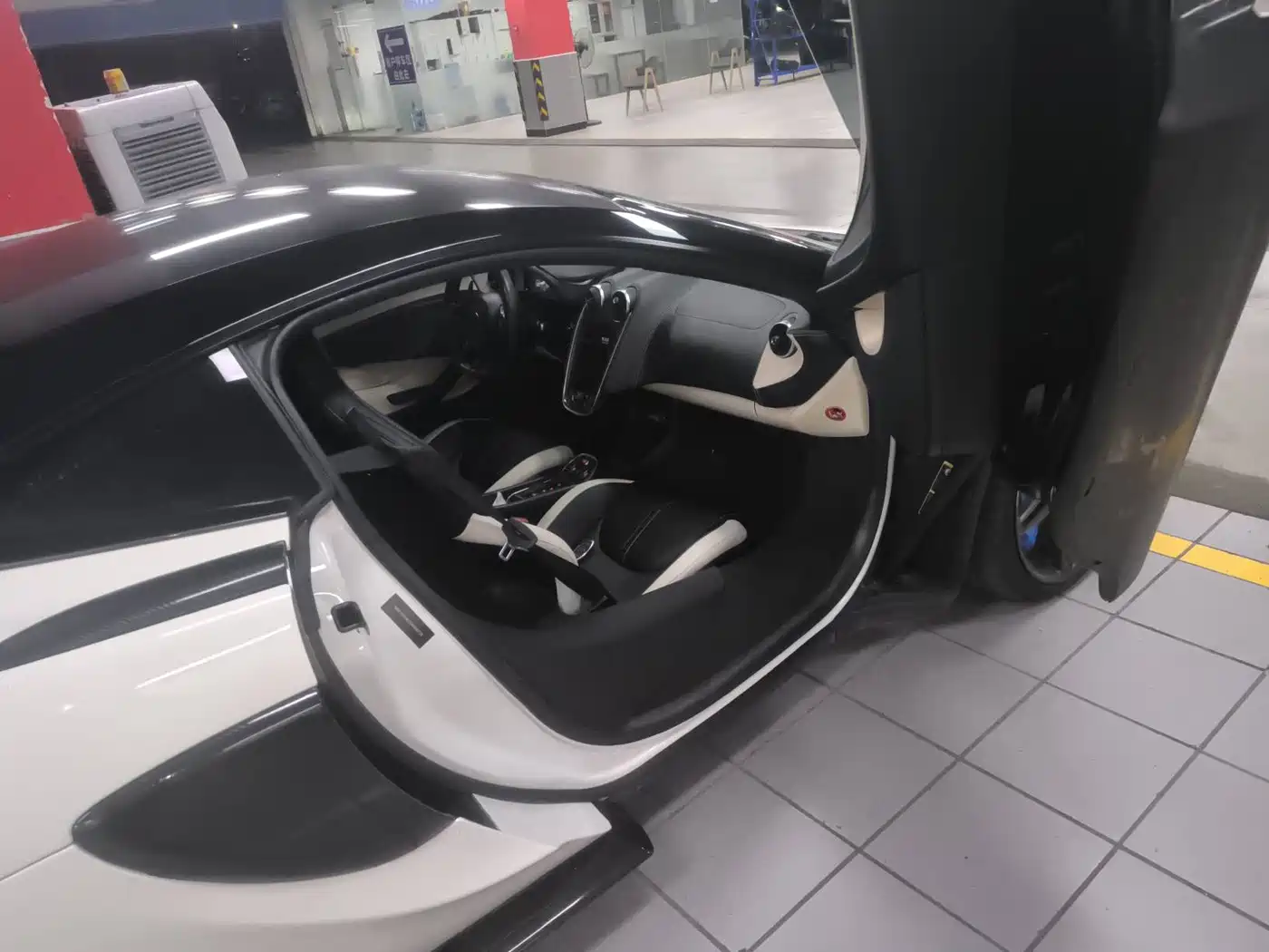 McLaren 570 2017 2015 570S 3.8T Coupe
