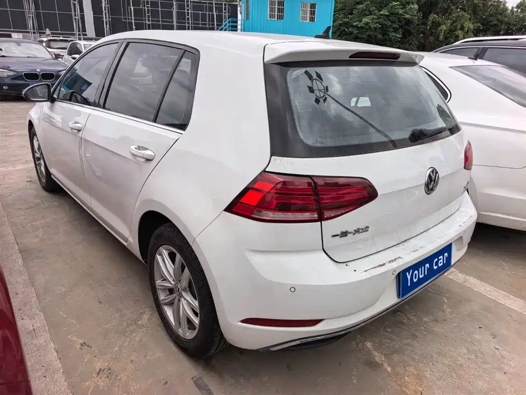 Volkswagen Golf 2019 200TSI DSG Comfort Progressive China VI фото 4