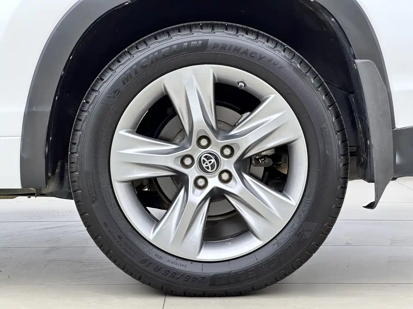 Toyota Highlander 2018 2.0T 2WD Luxury 7-seater (China V) фото 11