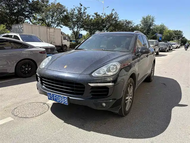 Porsche Cayenne 2016 Cayenne 3.0T — фото 1