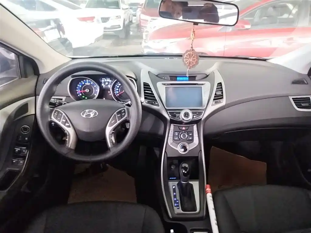 Hyundai Langdong 2015 1.6L Auto Trend фото 10