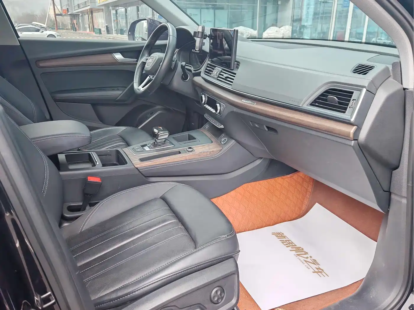 Audi Q5L 2022 40T Luxury Elegance фото 14