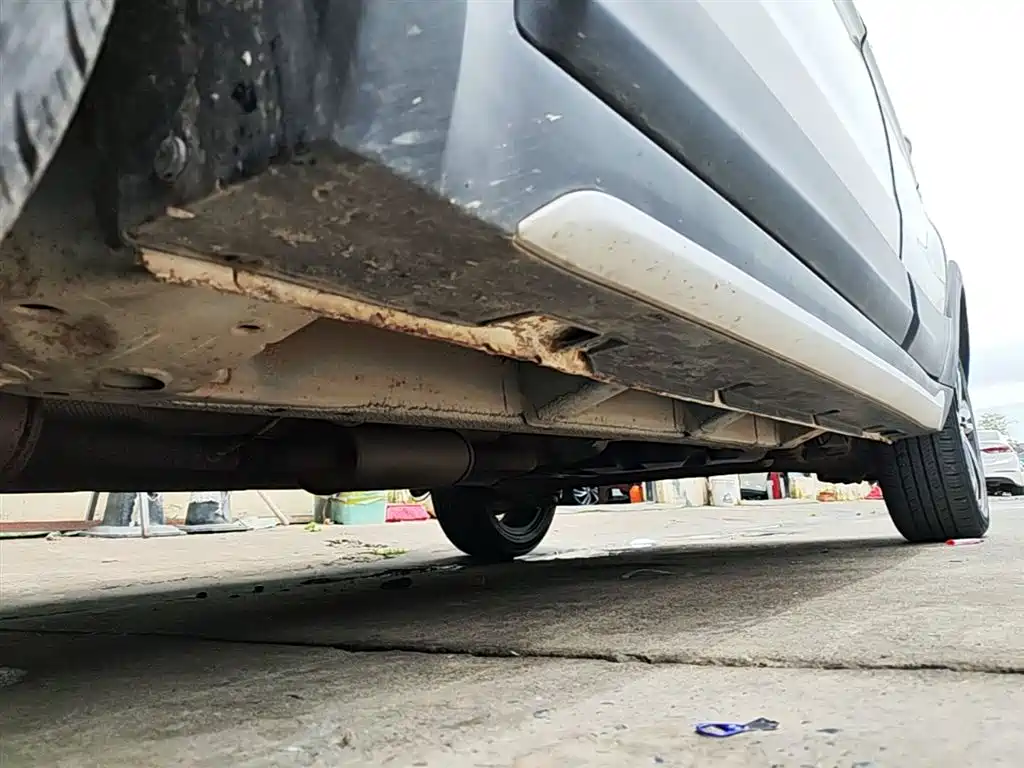 BAIC Senova X25 2017 2017 1.5L Auto Elite Navigation