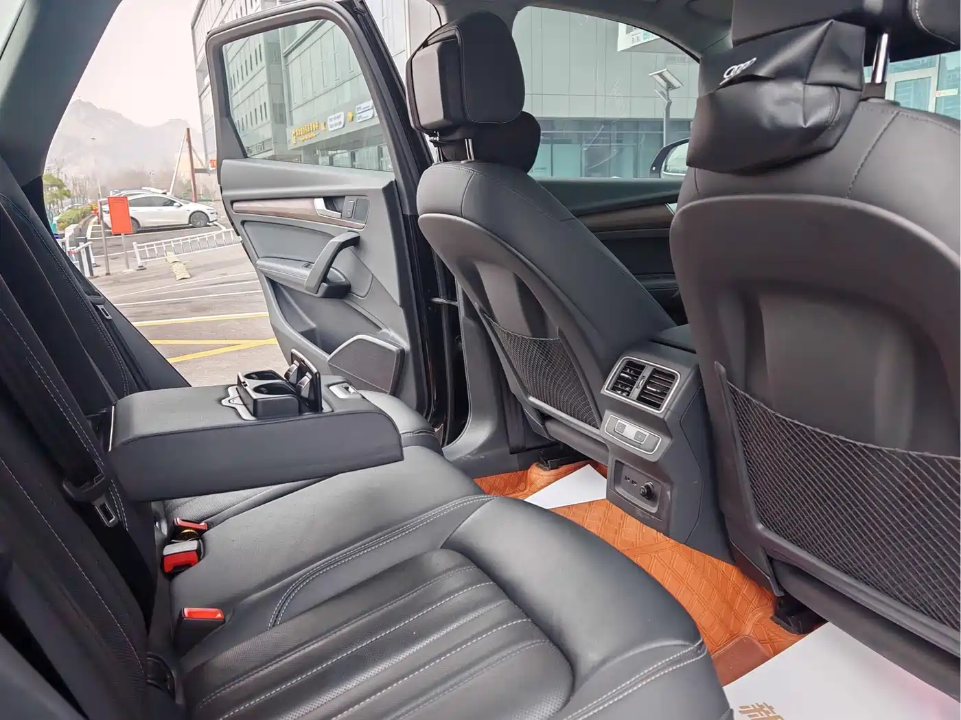 Audi Q5L 2022 40T Luxury Elegance фото 11