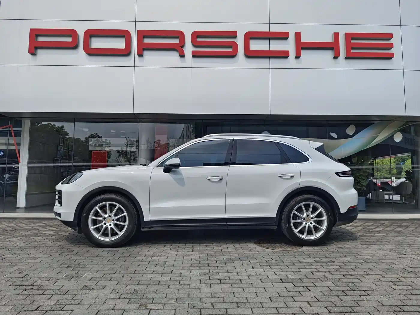 Porsche Cayenne 2024 Cayenne 3.0T фото 2