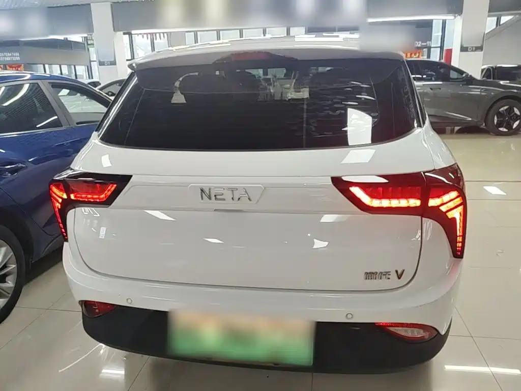 Nezha Auto Nezha V 2021 2021 Standard Range Entertainment Upgrade