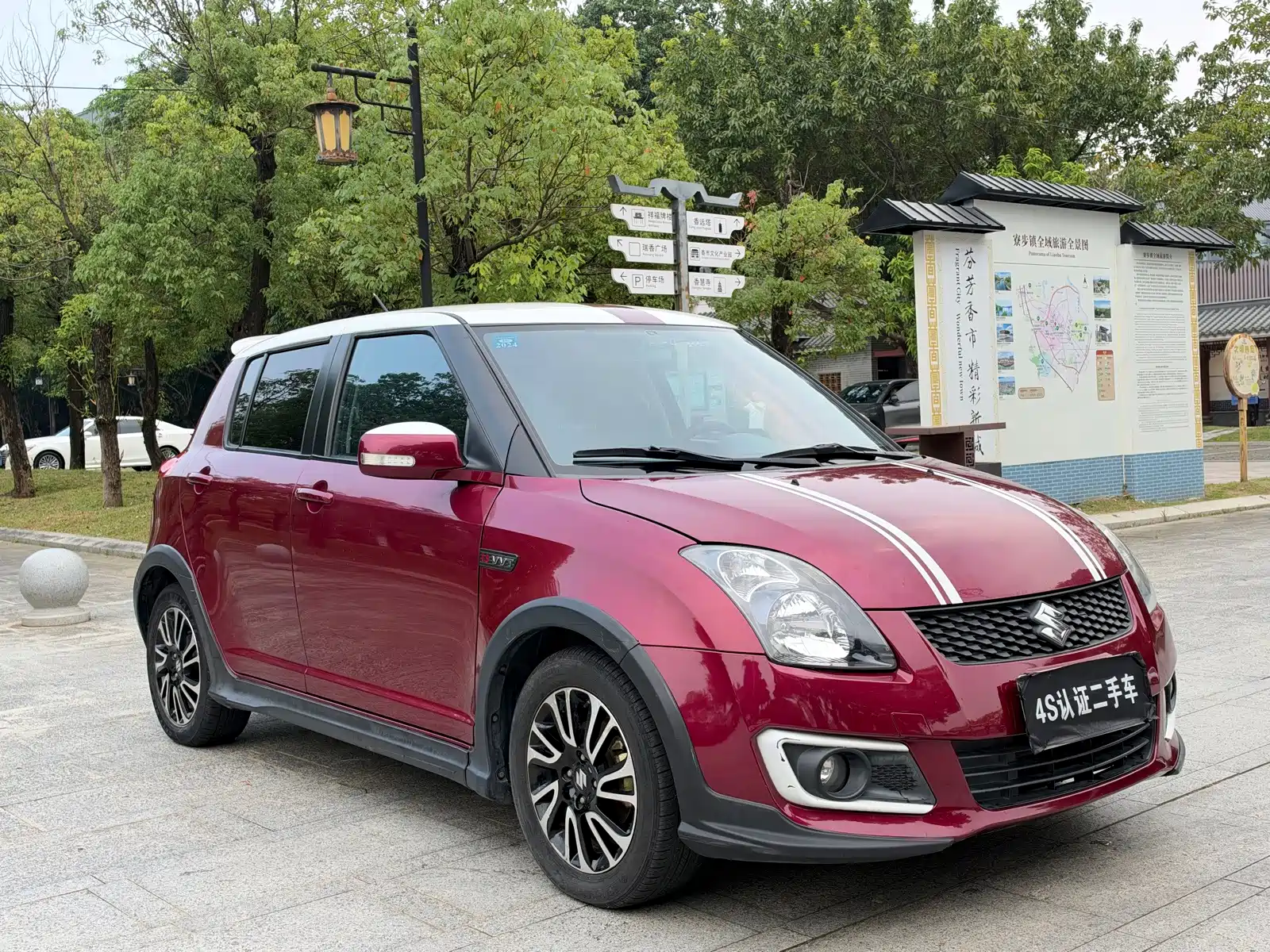 Фото 3 - Suzuki Swift