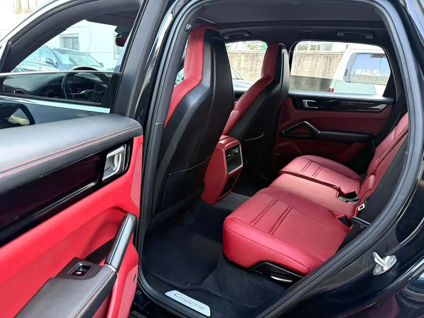 Фото 4 - Porsche Cayenne New Energy