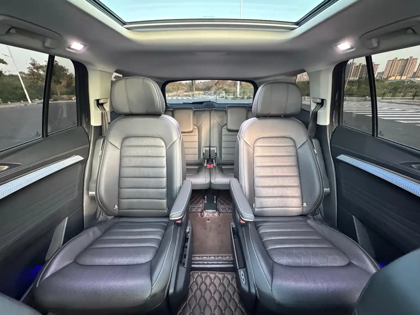 Volkswagen Talagon 2023 380TSI 4WD Luxury Pro Edition фото 14