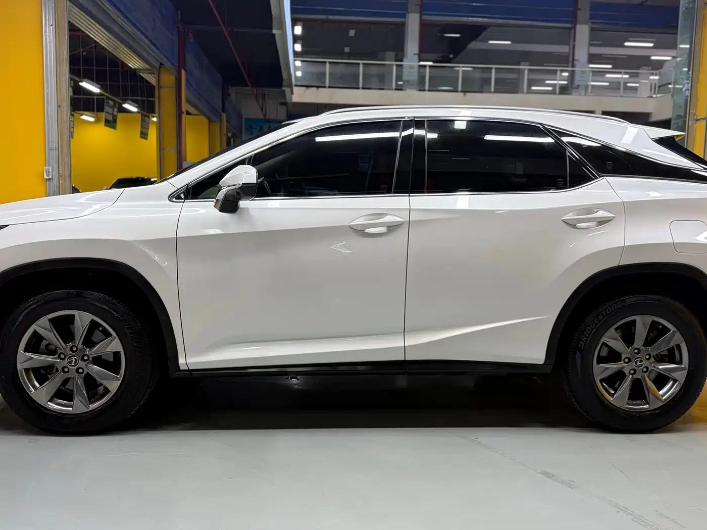 Lexus RX 2016 300 2WD Elite Edition (China V) фото 8