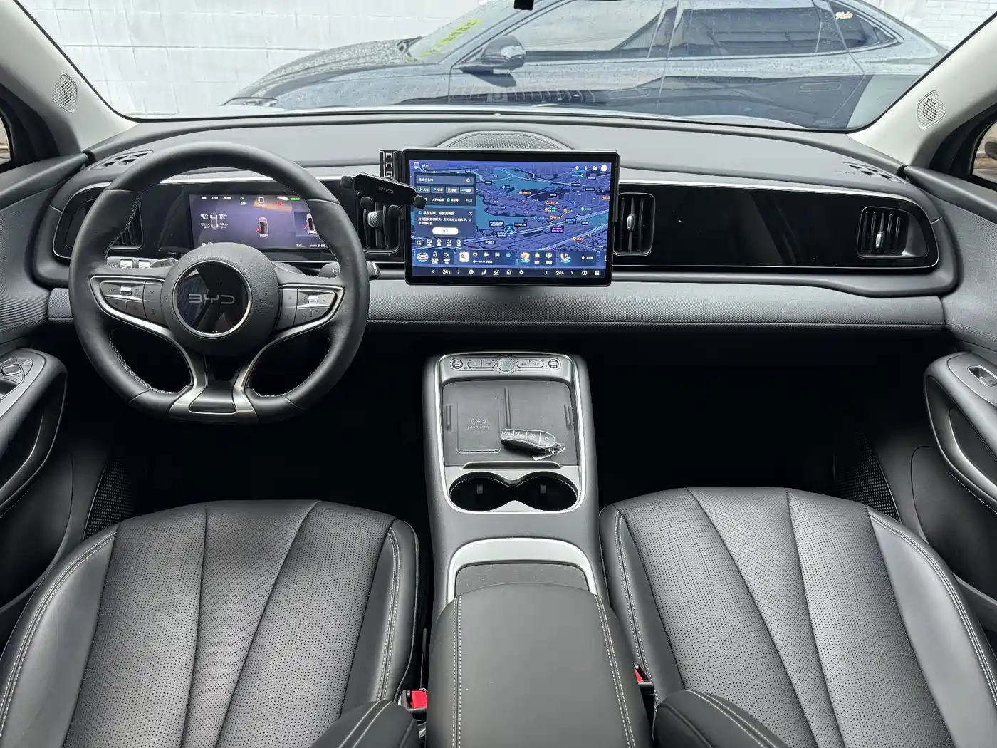 BYD Hai Shi 05 EV 2025 520KM Smart Navigation Edition фото 12