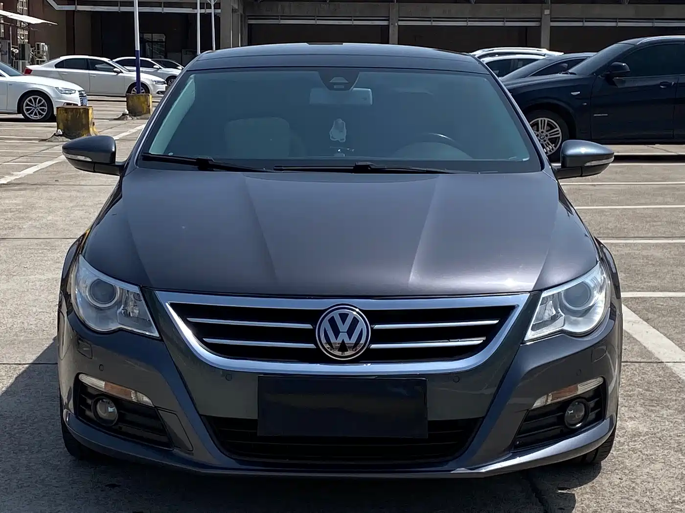Volkswagen FAW-Volkswagen CC 2012 Model 2.0TSI Ultimate фото 2