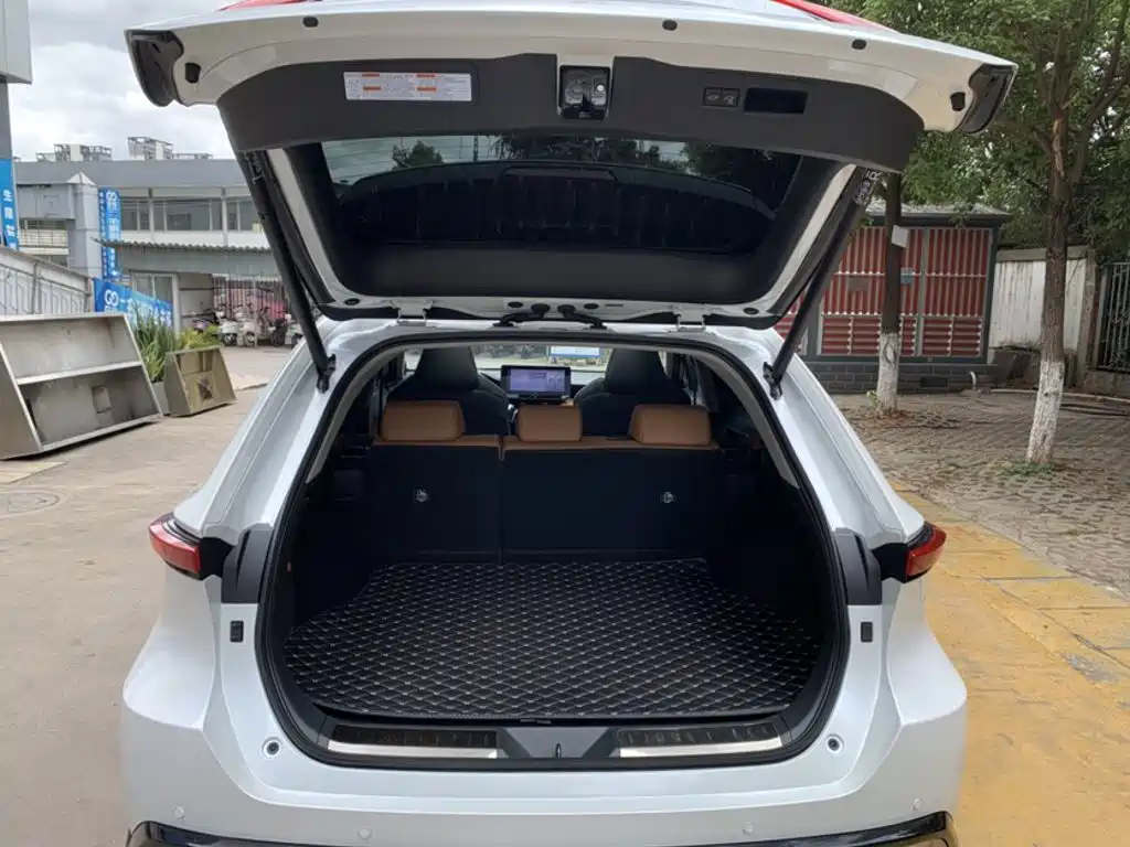 Toyota Venza 2022 2022 2.0L CVT 2WD Premium