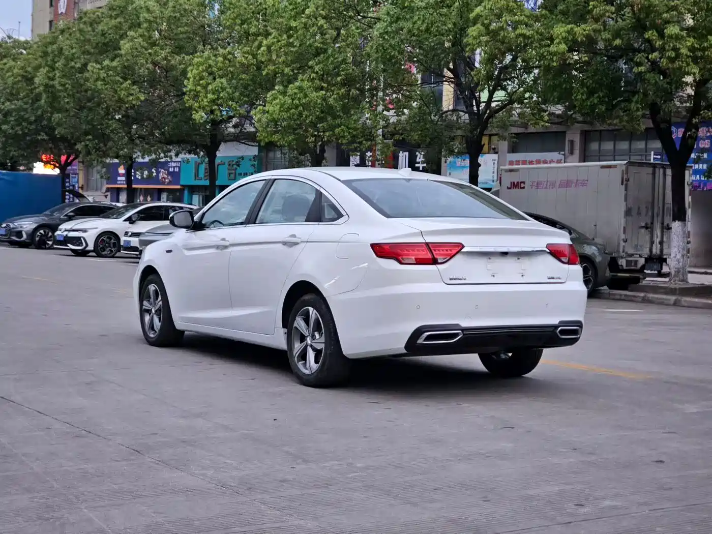 Geely Emgrand GL 2019 2019 1.4T CVT Elite Zhixiang Edition