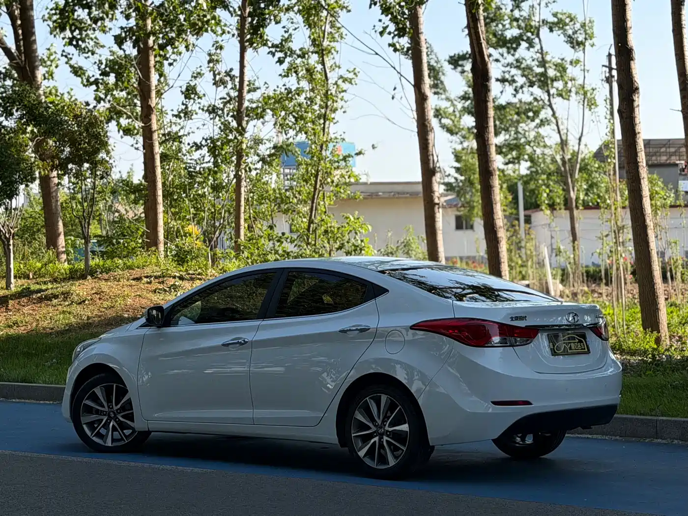 Hyundai Langdong 2015 1.6L Auto Premium фото 4