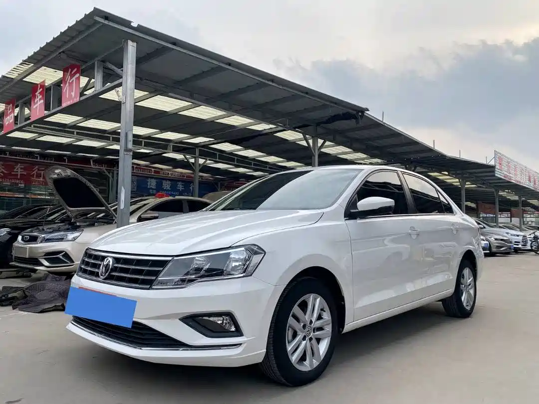 Volkswagen Jetta 2017 1.5L Manual Fashion
