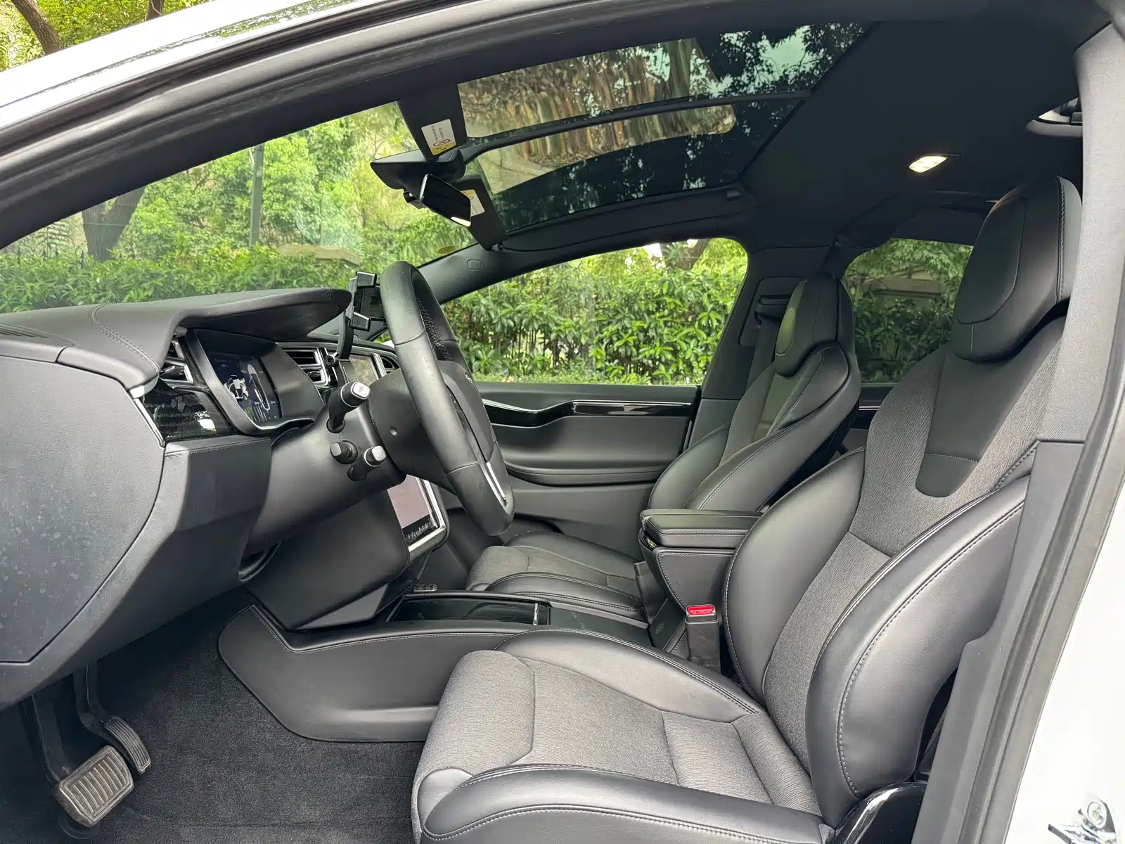 Фото 7 - Tesla Model X
