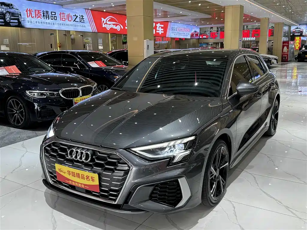 Audi A3 2023 Facelift Sportback 35 TFSI Fashion Sport