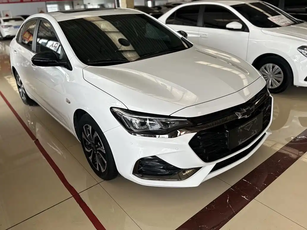 Chevrolet Monza 2022 Mild Hybrid RS 330T Automatic Comfort Edition фото 3