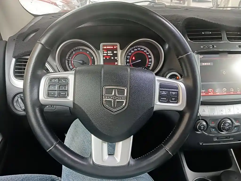 Фото 11 - Dodge Journey