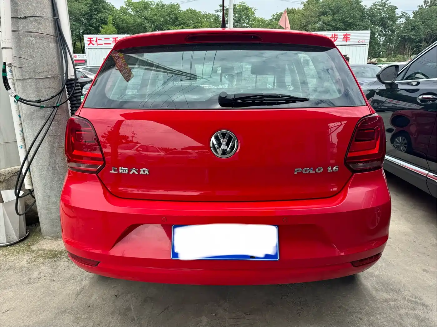 Volkswagen Polo 2014 1.6L Automatic Comfort Edition фото 9