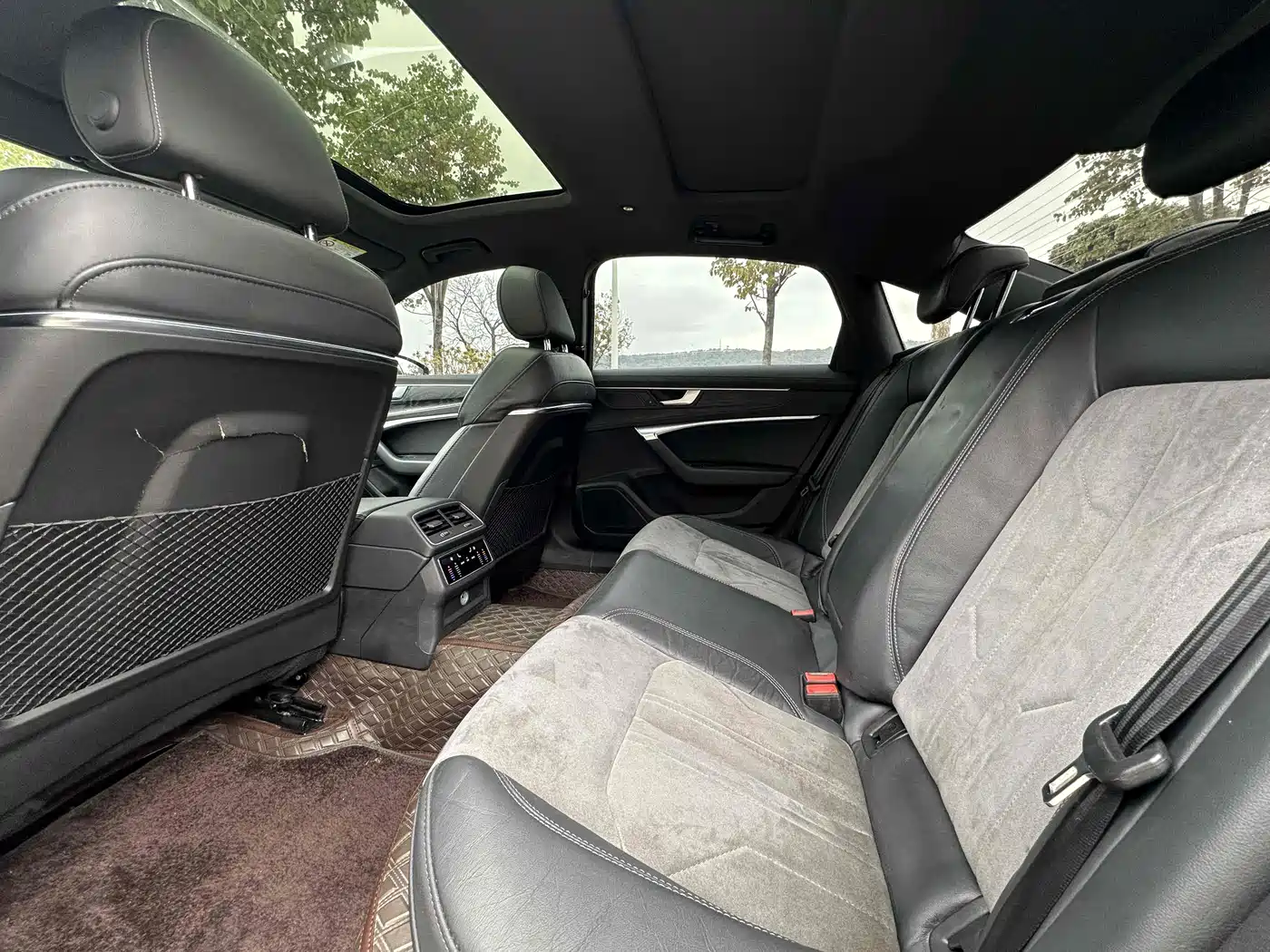 Audi A6L 2021 45 TFSI Exclusive Elegance фото 8
