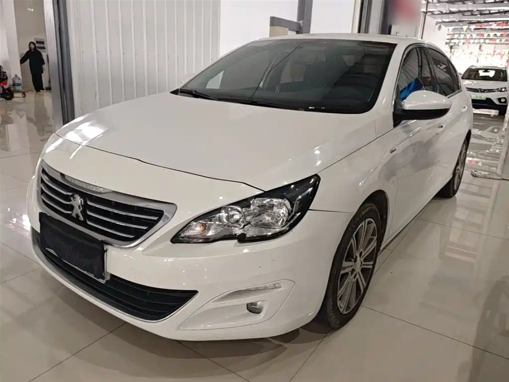 Peugeot 408 2018 350THP Automatic Luxury Edition фото 2