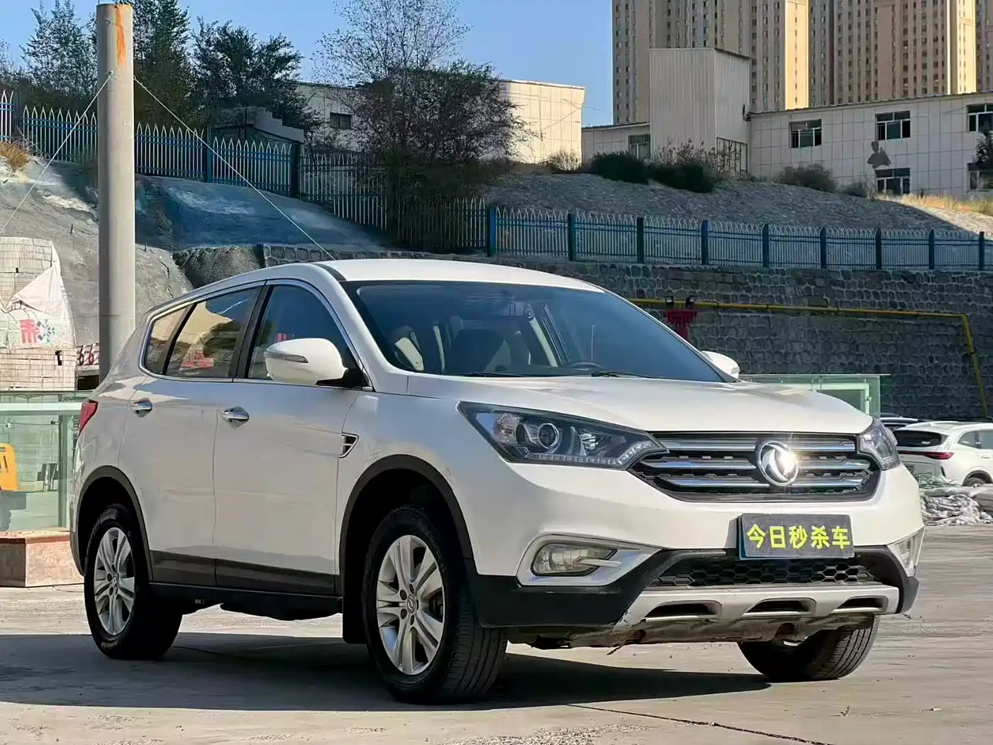 Photo 3 - Dongfeng Aeolus Dongfeng Fengshen AX7