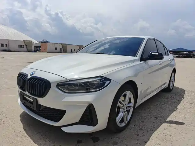 BMW 1 Series 2021 Facelift 120i M Sport Shadow Edition