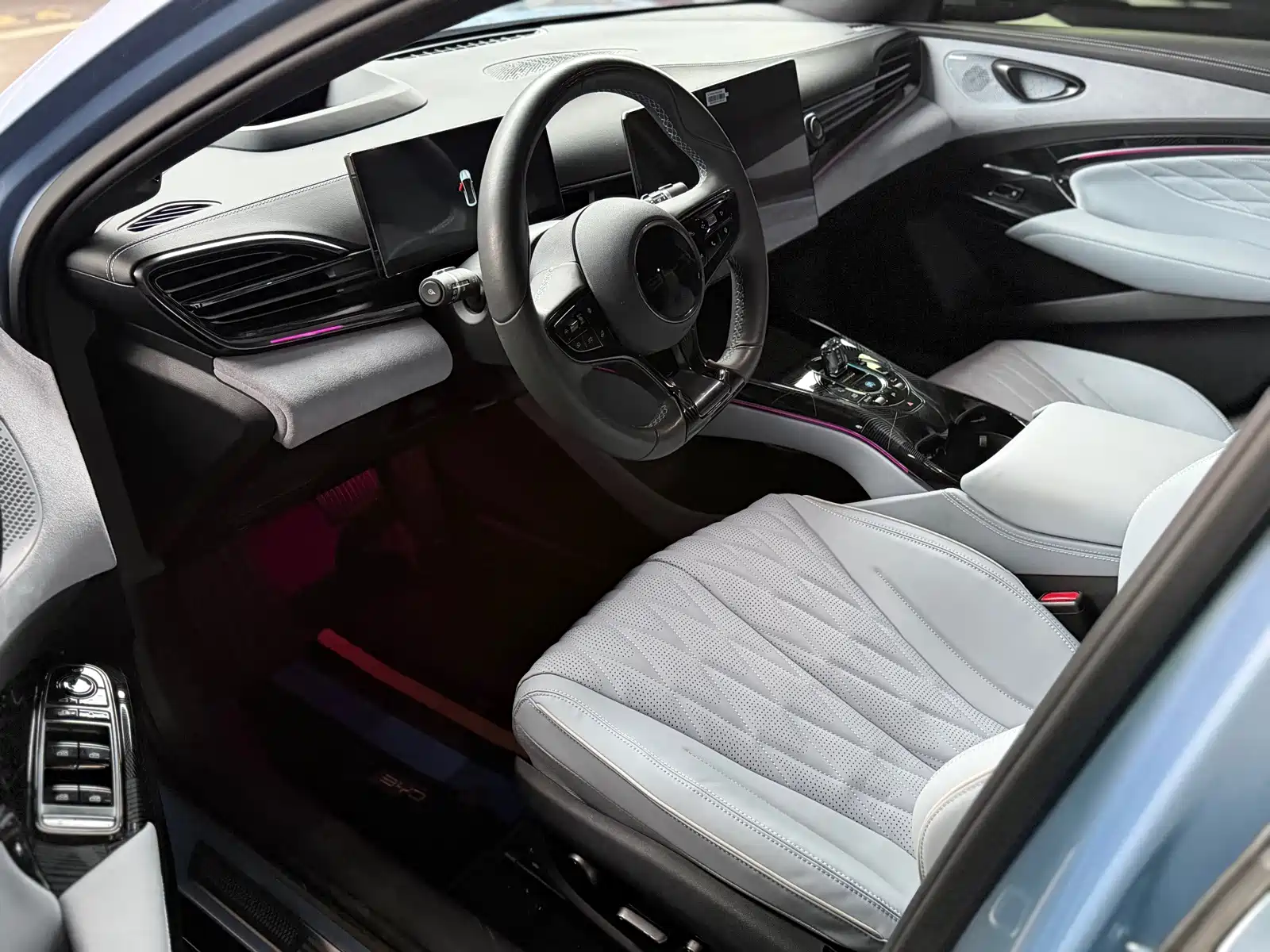 Photo 4 - BYD Seal