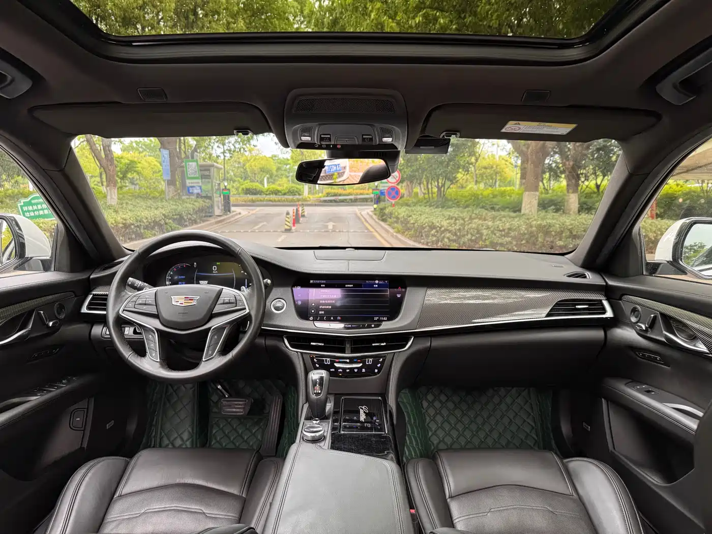 Cadillac CT6 2019 28T Leading Sport Model фото 4