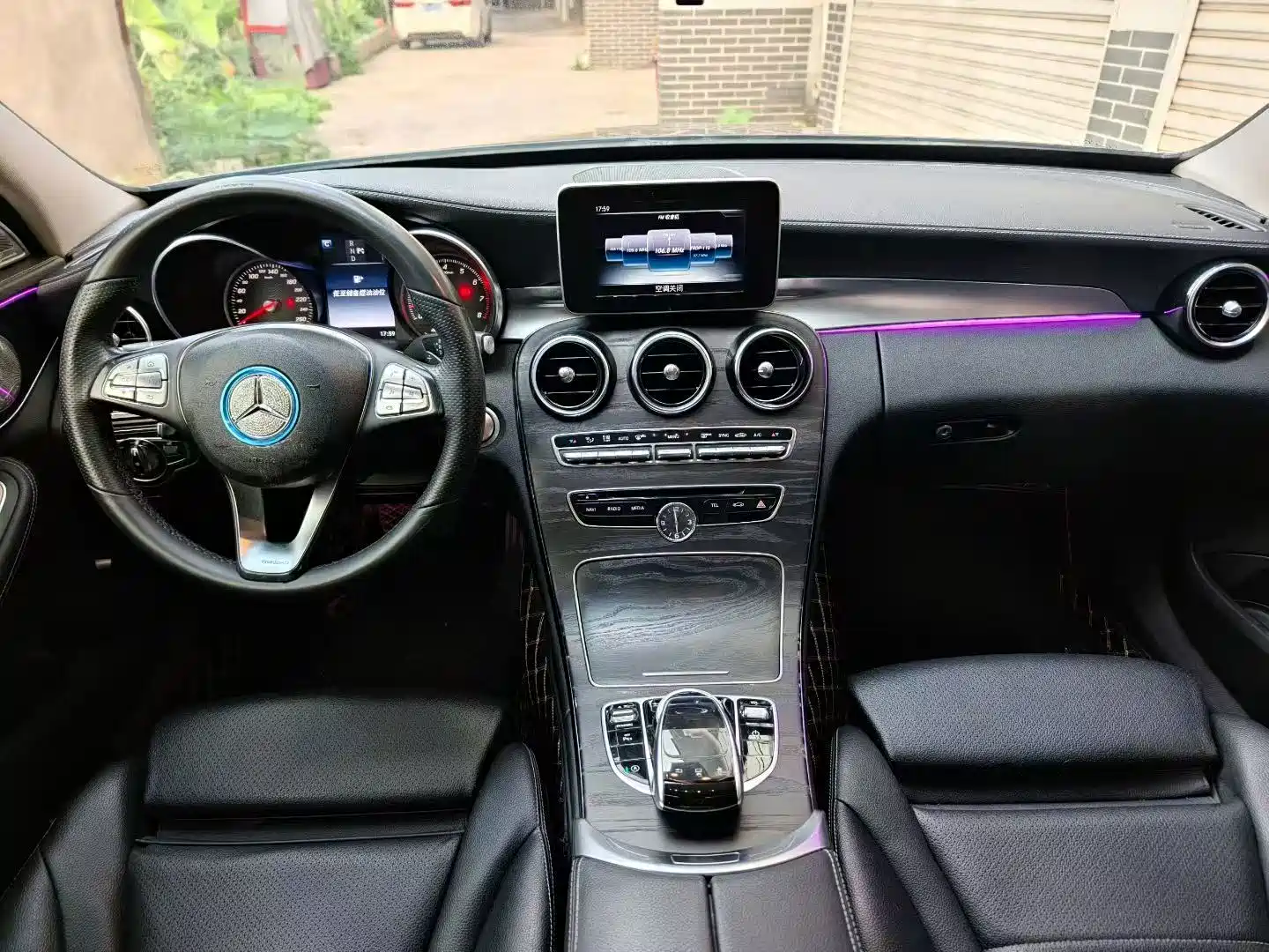 Фото 3 - Mercedes-Benz C-Class