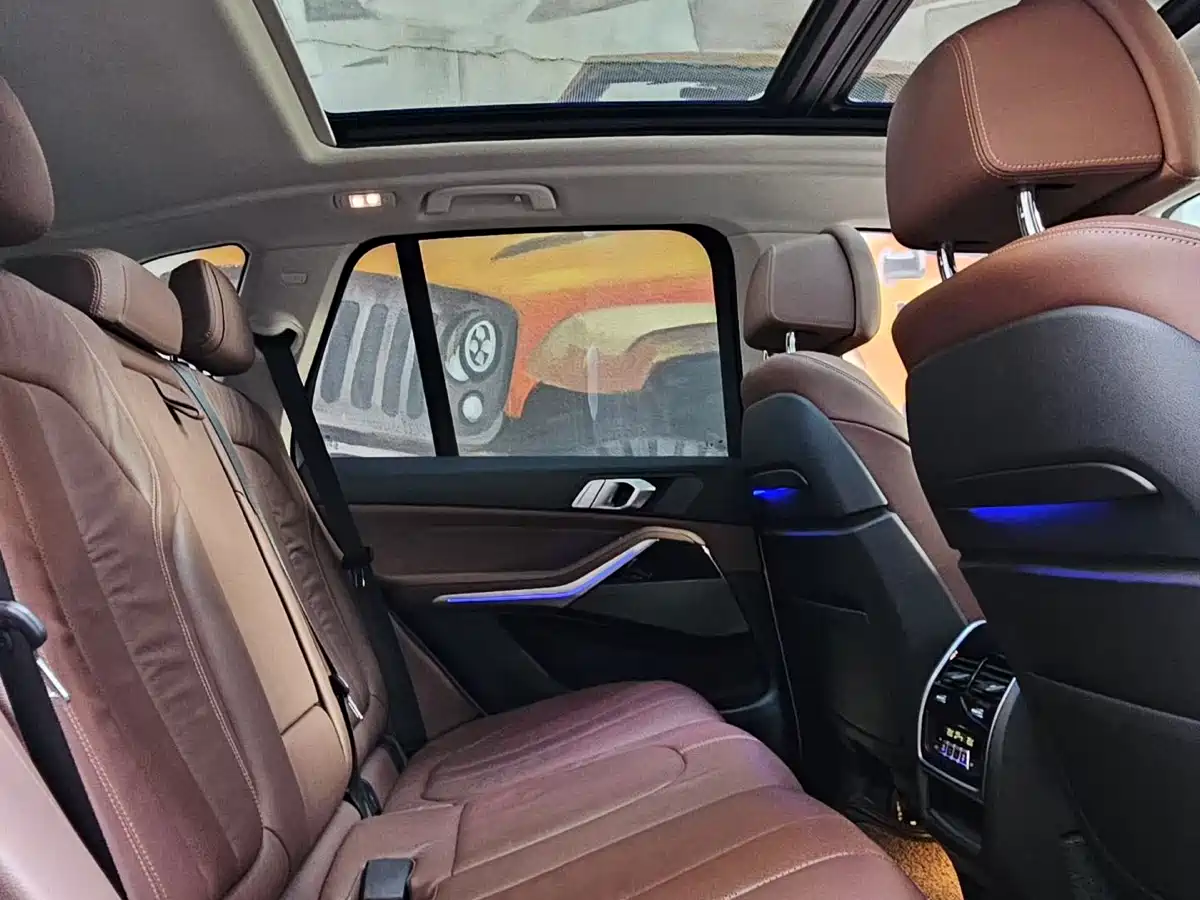BMW X5 (Import) 2019 xDrive40i Exclusive M Sport Package фото 9